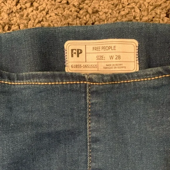 Free People Easy Does It pull on jeggings - Picture 6 of 6